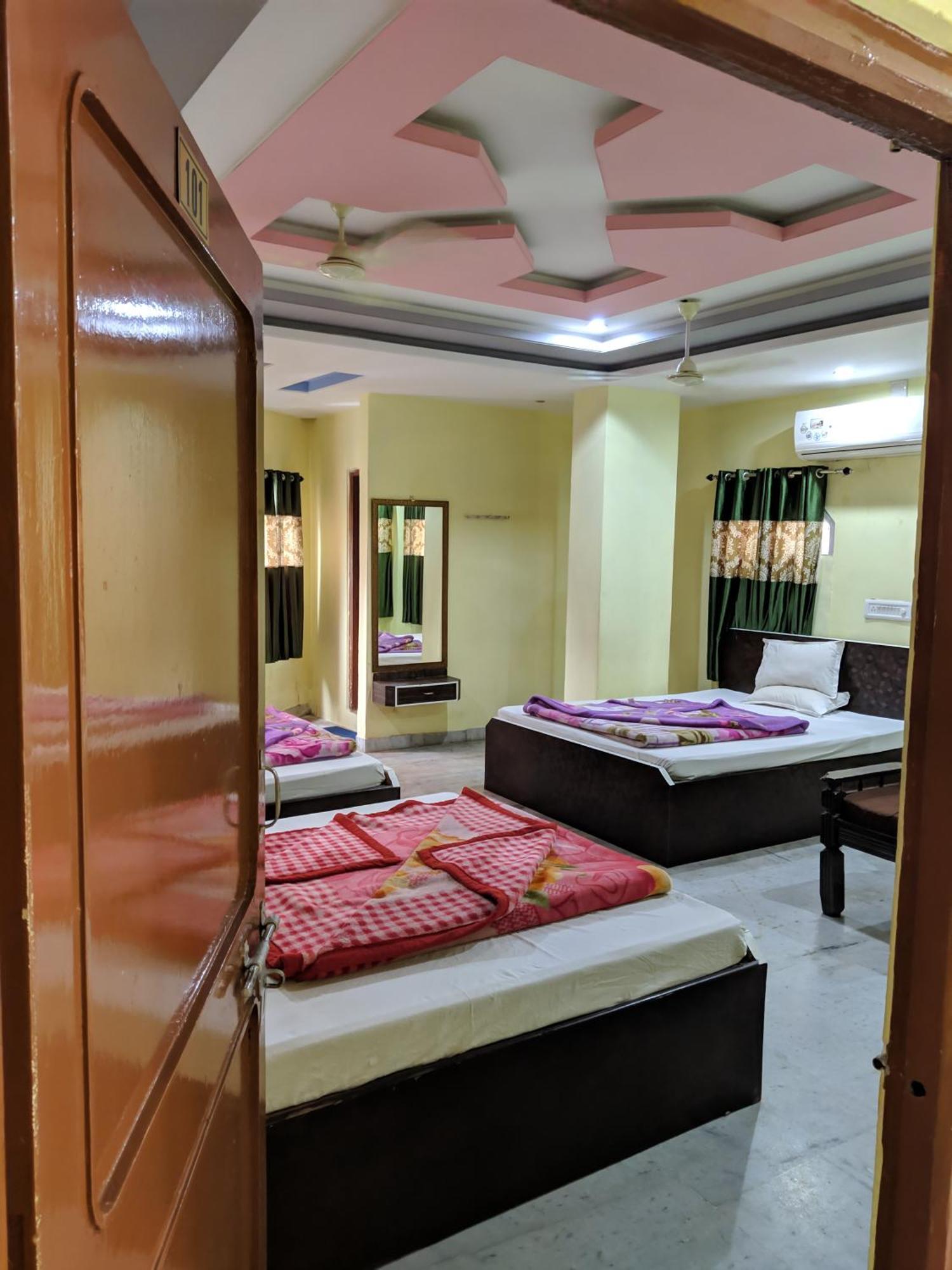 Hotel Gokul Palace أُودايبور المظهر الخارجي الصورة